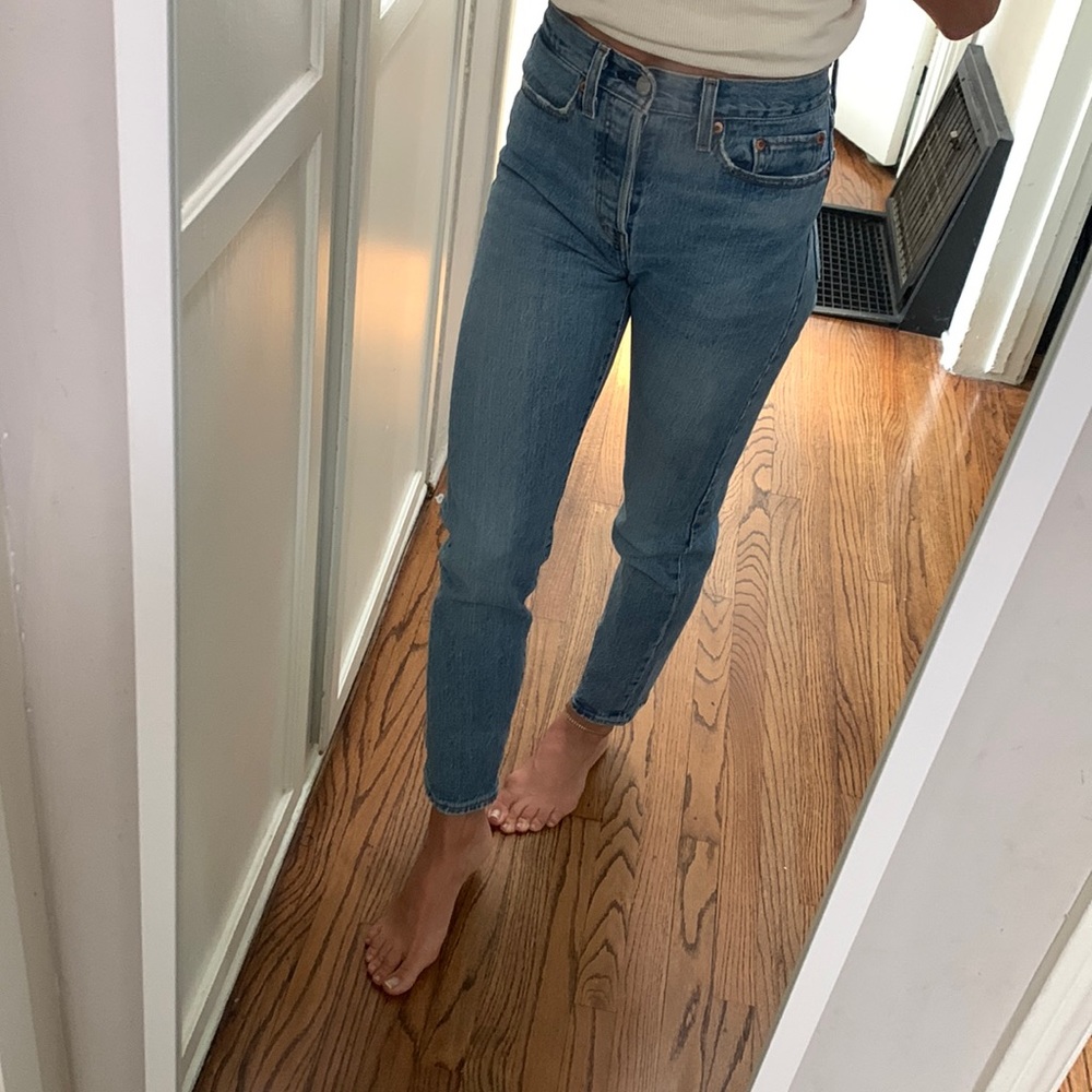 Levi wedgie jeans